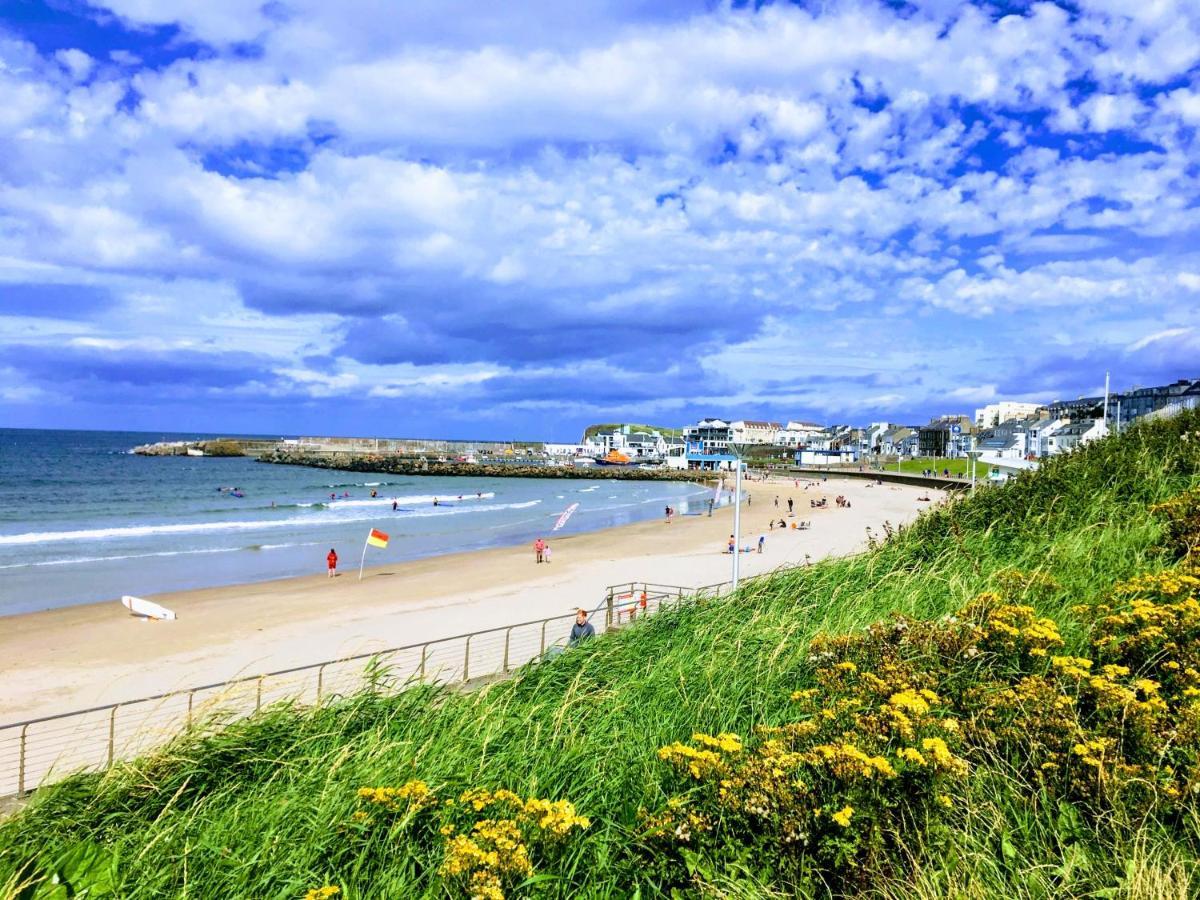 Apartament Port Pour Deux Portrush Zewnętrze zdjęcie